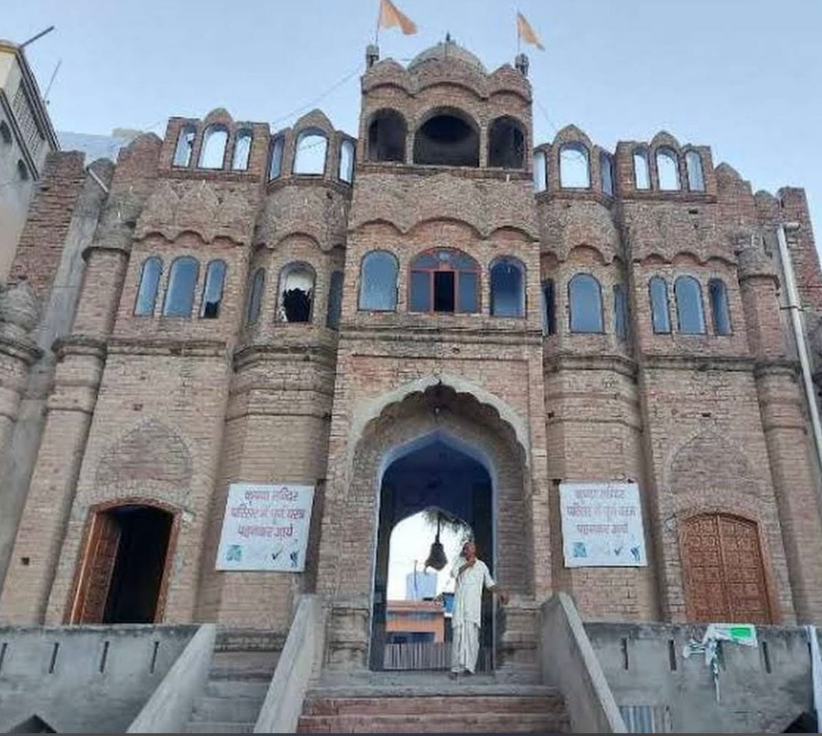 Book Sirsa to Zirakpur one way cab @ Rs 3499 | ZipZap Taxi