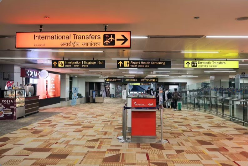 Chandigarh to Delhi Airport Taxi Service – Safe & On-Time Ride